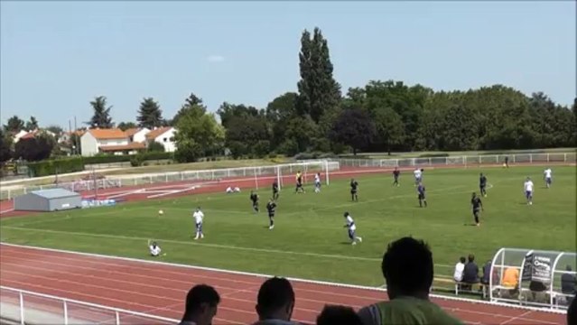 CLERMONT FOOT 1 MOULINS 1