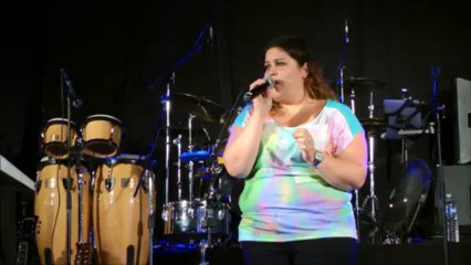 Fanny Sos D'un Terrien En Détresse (Miramas 29 Juillet 2013)