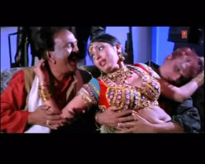 Gavna Gavna Sunat Rahali - Bhojpuri Hot Item Song by Kalpana