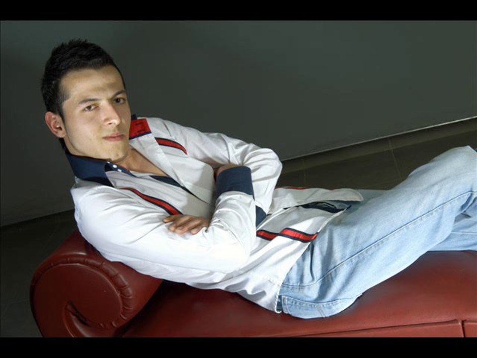 Perimisin Cinmisin (Oyun Havaları) Mustafa Seykan