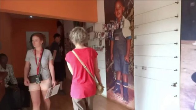 Tourists visit Rwanda genocide memorial