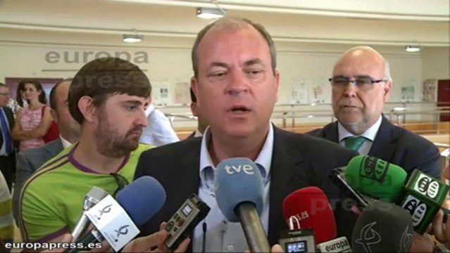 Monago rechaza el déficit asimétrico pero reconoce el esfuerzo