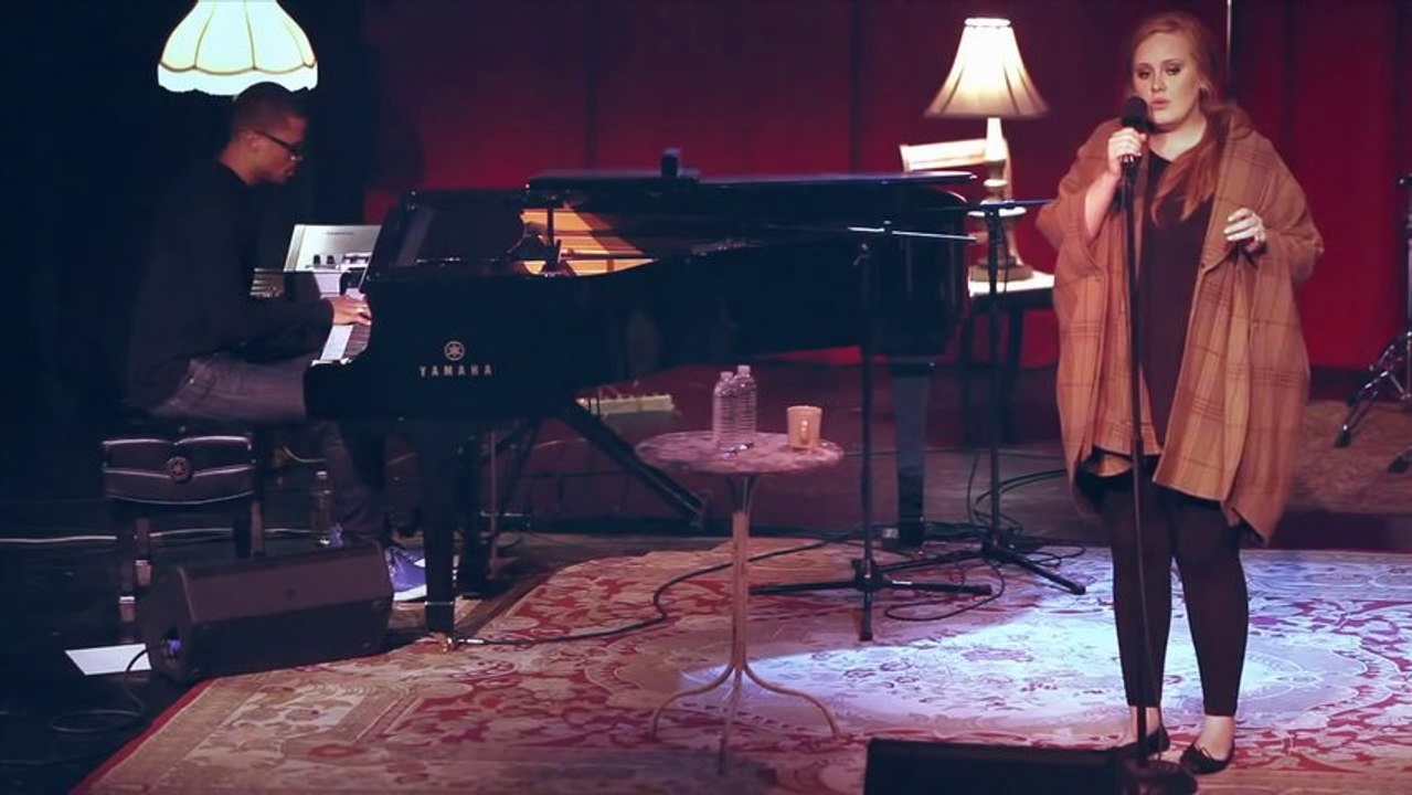 Adele - Someone Like You (Live at Largo)