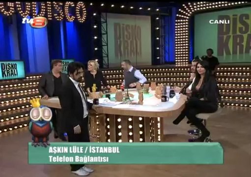 Disko Kralı - Bay J , Sibel Meriç'e Lafı Koyuyor !