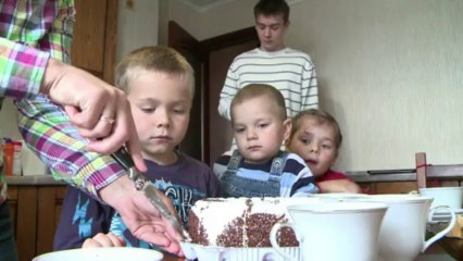Russian dad becomes unlikely hero in Navalny case