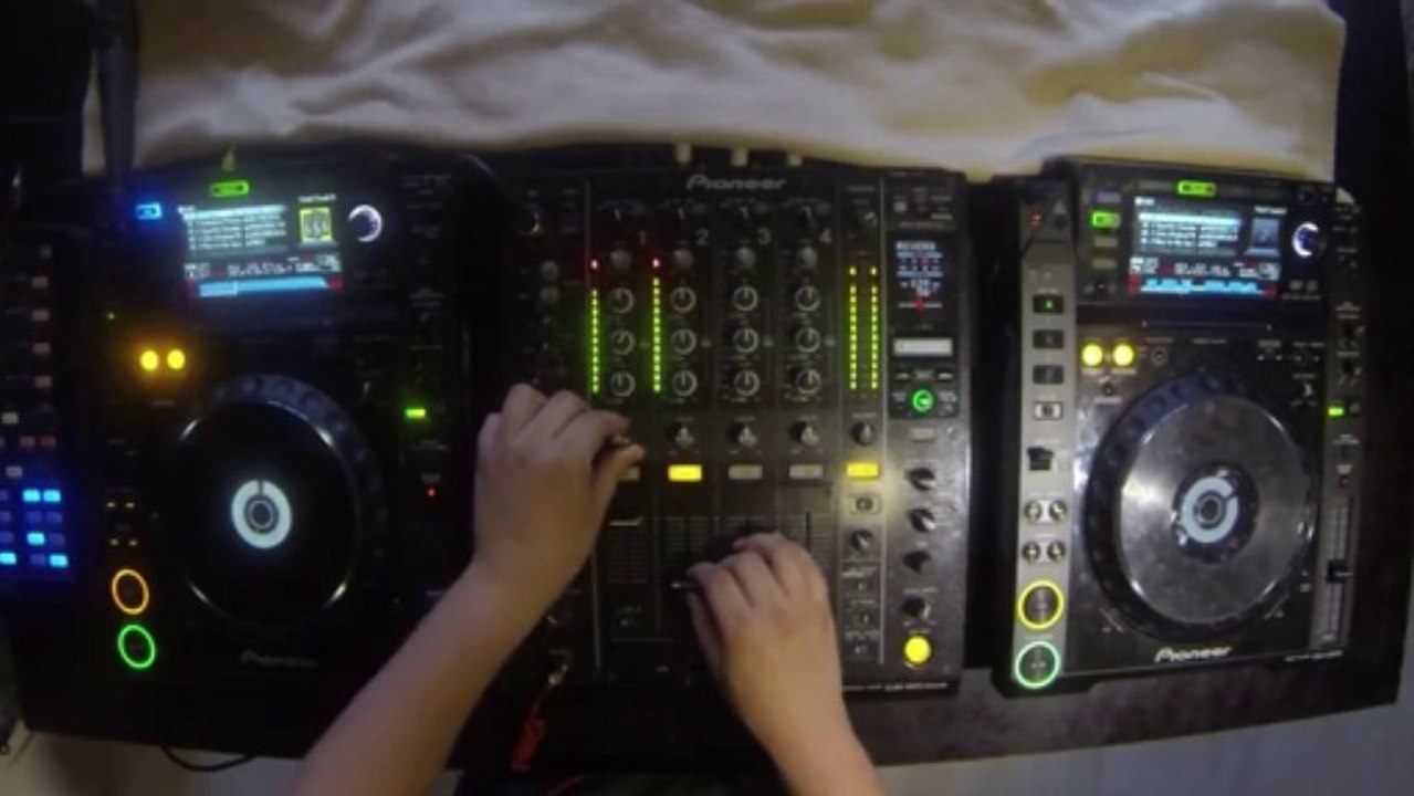 DJ TIPS : CDJ/DJM – Le Space/Reverb Cut