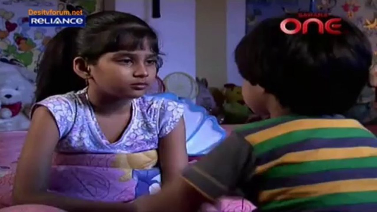 Jhilmil Sitaron Ka Aangan Hoga 1st August 2013 Video Watch Online pt2