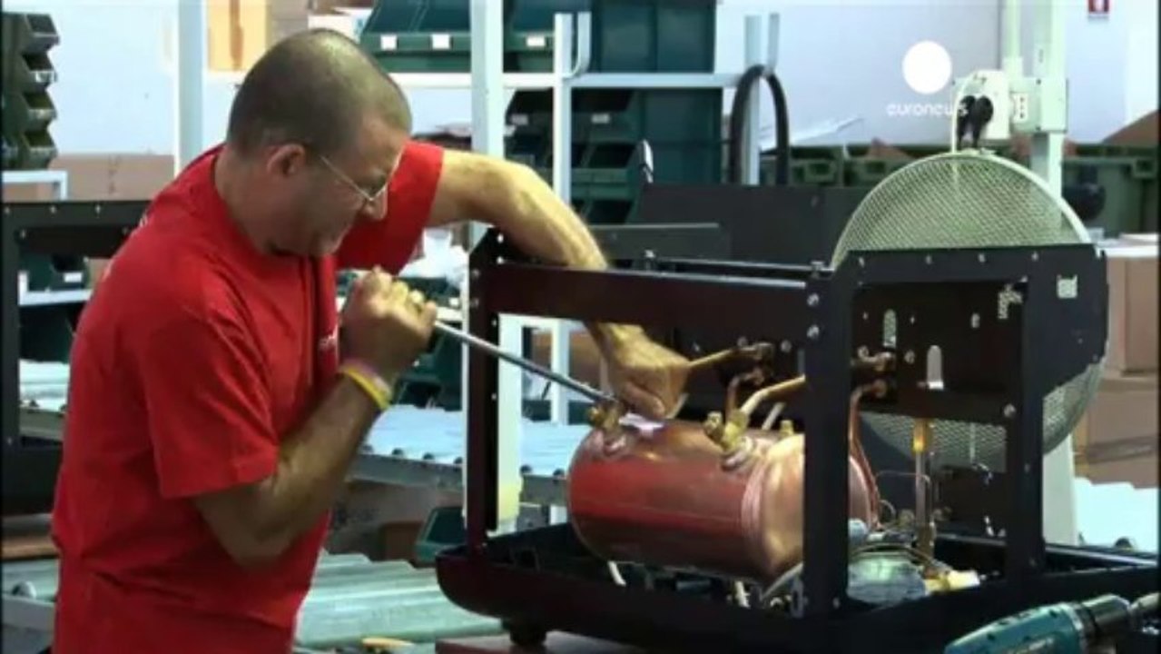 ECB faiz oranlarında değişikliğe gitmedi