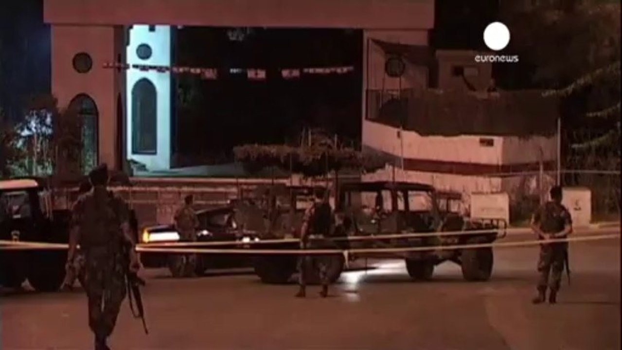 Rockets land close to Lebanon's presidential palace