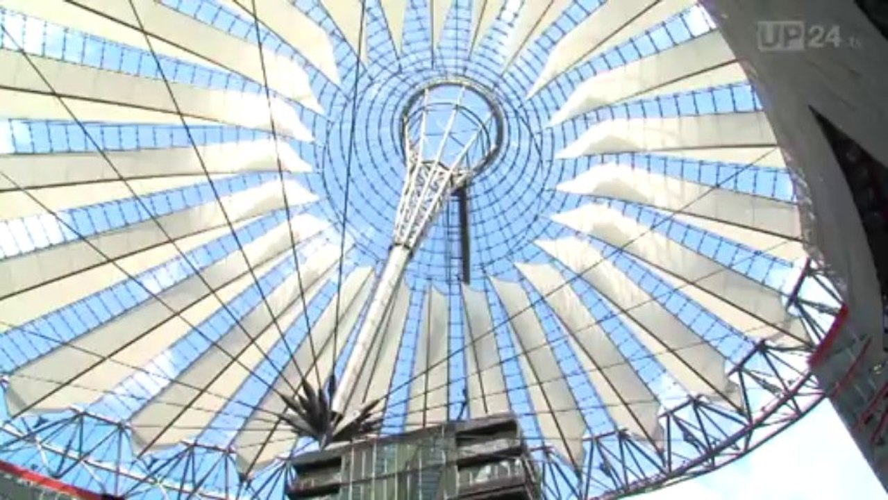 Für unter 100 Euro durch Europa: Rekordtour des Skoda Citigo CNG machte Station in Berlin