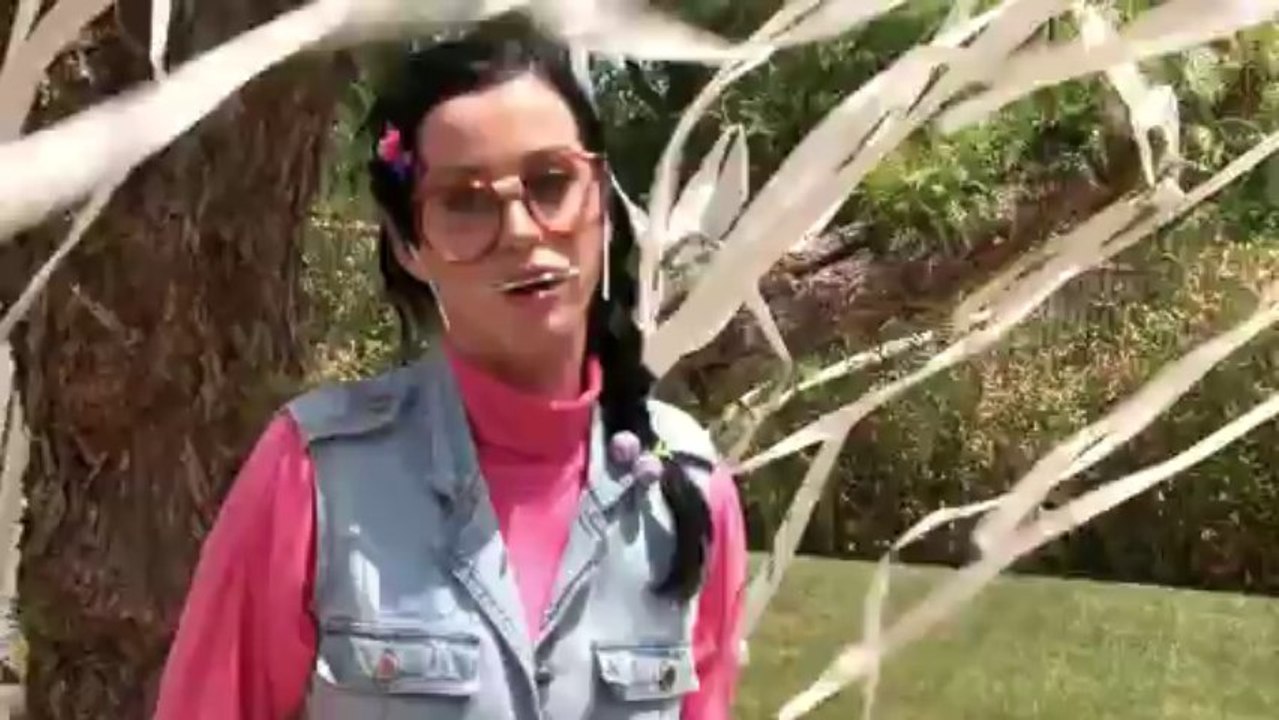 Katy Perry - Get off me Everett
