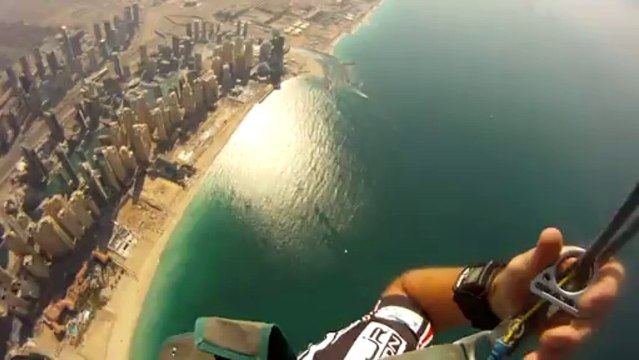PARACHUTISME - CHAMPIONNATS DU MONDE DUBAI 2012 : Canopy Piloting 3 Décembre 2012 - Saut 10