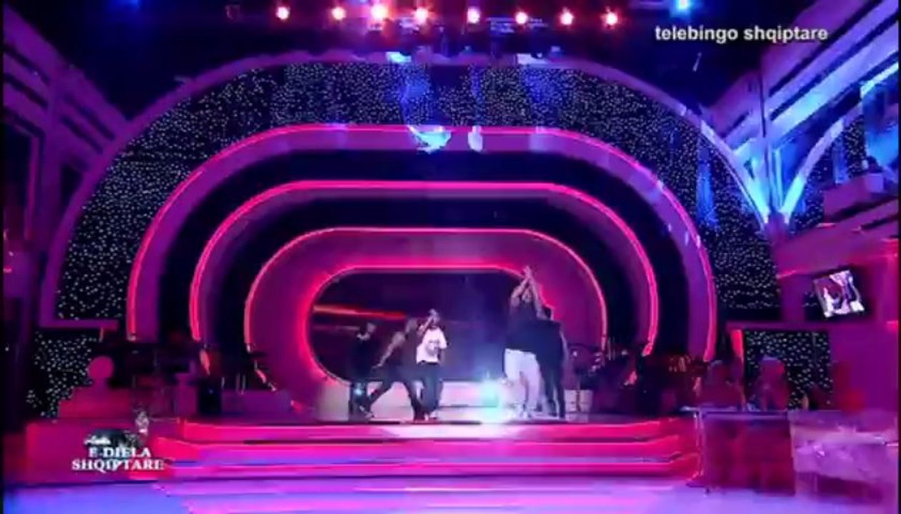 Adrian Gaxha ft Floriani - LIVE Performance
