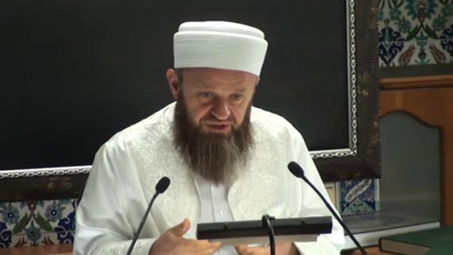 ali ülvi üzünlar hoca efendı kuranı kerımın bereketı anlatılıyor