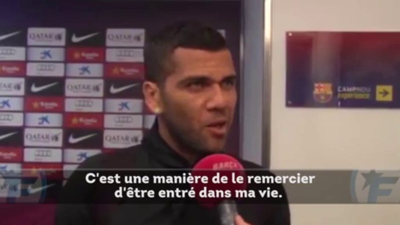 Dani Alves : "Abidal a marqué ma vie"