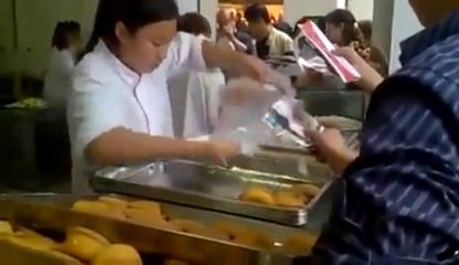 Beignets bien vite emballés - Impressionnant!