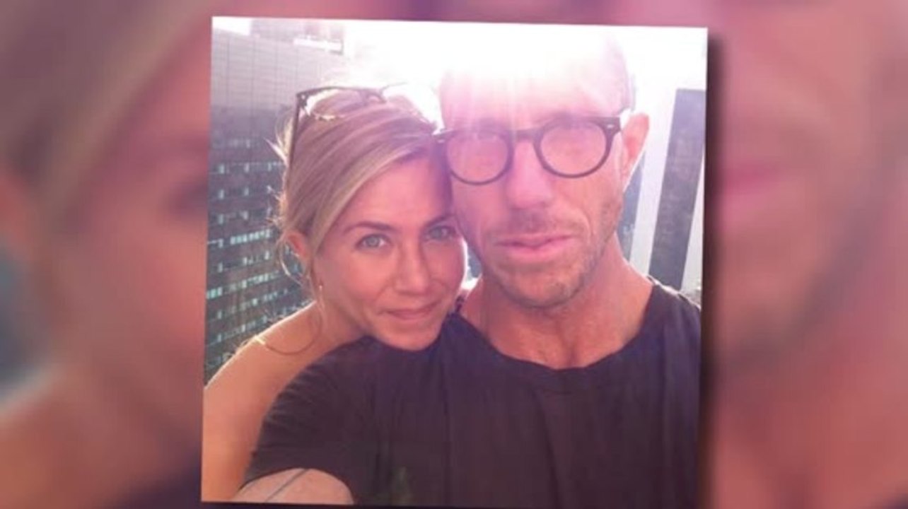 Jennifer Aniston Looks Amazing Without Any Make-Up On