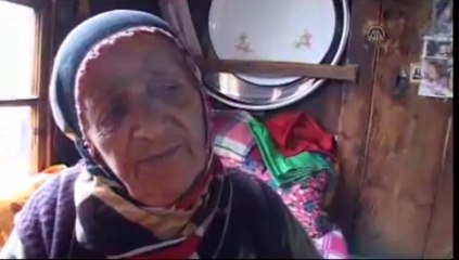 Eltiler, aynı evin içinde 50 yıldır ayrı yaşıyor