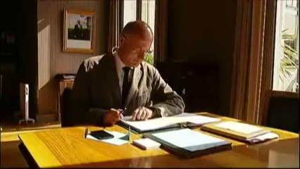 Faut-il verbaliser les baigneurs qui bravent le drapeau rouge ?