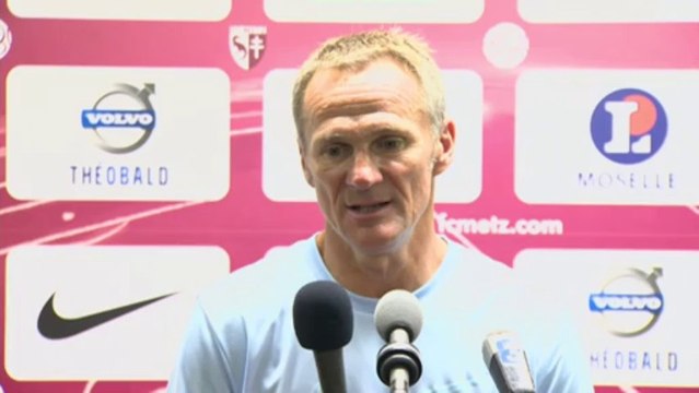 Conférence de presse FC Metz - Stade Lavallois (1-0) : Albert CARTIER (FCM) - Philippe HINSCHBERGER (LAVAL) - 2013/2014