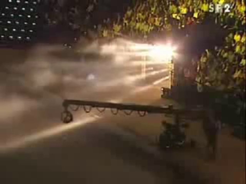 Gegen die Kamera gelaufen