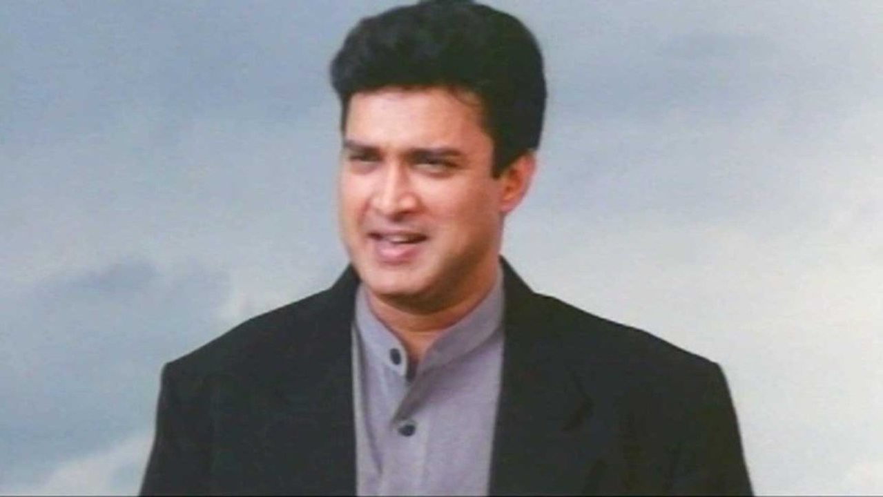 Baagunnara Full Movie - Part 3-13 -Suresh Come To Naveen House To See Naveen's Sister - Vadde Naveen, Priya Gill