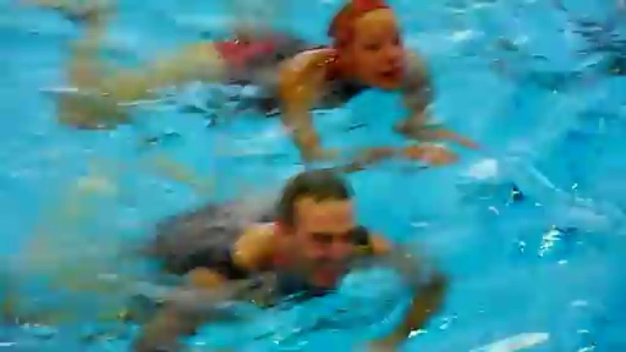 WOGA: duo synchronized swimming @ Antwerpen