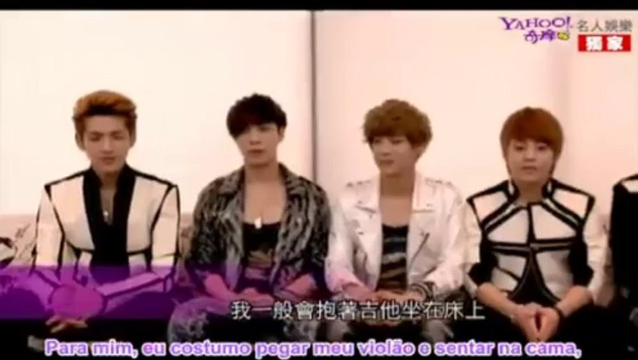 23.11.12 EXO-M Yahoo Legendado 4/4