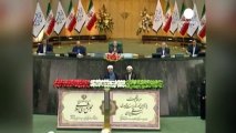 Hassan Rohani prête serment devant le Parlement iranien