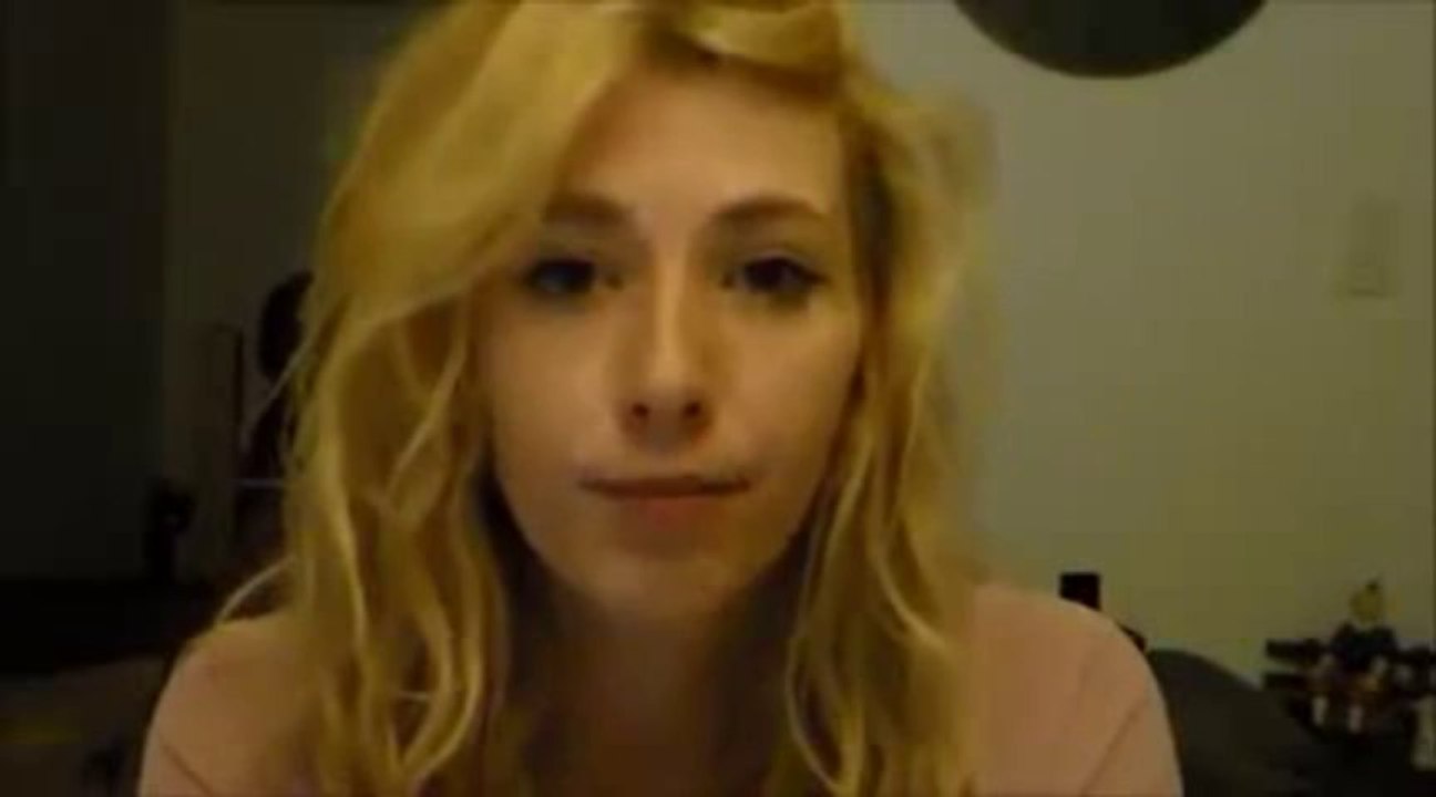 La blonde de YouTube - Incompréhension