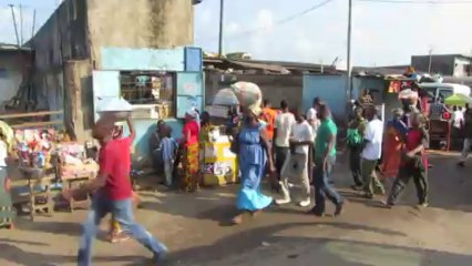 Scènes de rue, Abidjan
