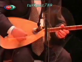 Mükerrem KEMERTAŞ- Dün Gece Yâr Hanesinde Yastığım Bir Taş İdi