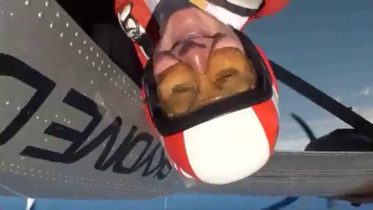 PARACHUTISME - CHAMPIONNATS DU MONDE DUBAI 2012 : Freefly - "France 1 saut libre 6"