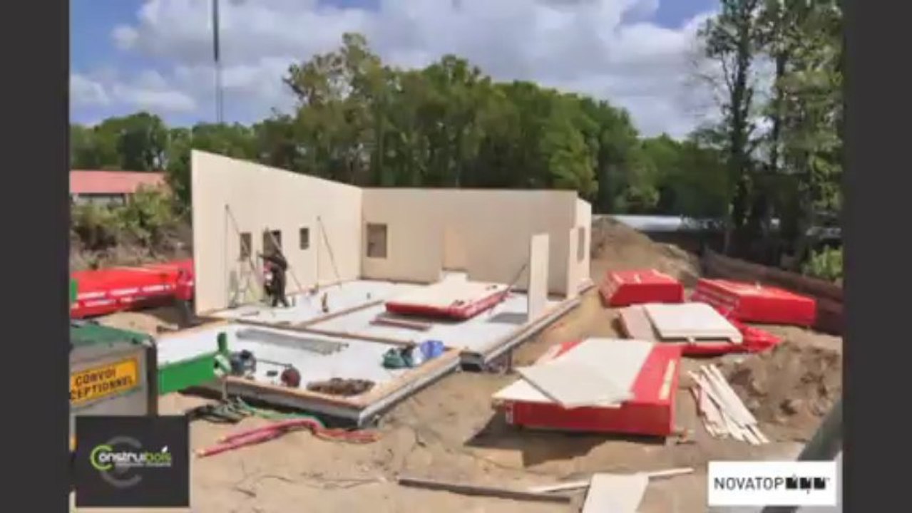 Maison panneaux massifs NOVATOP by CONSTRUIBOIS