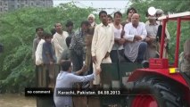Pakistan: floods in Karachi after heavy rain - no comment