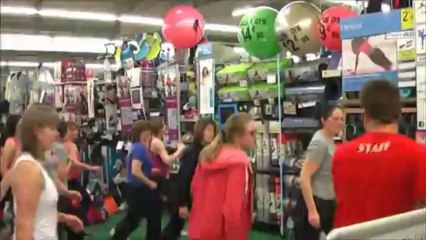 Bande-Annonce Nocturne du Fitness au Décathlon de Saint-Jouan des Guérêts le 23/08/2013