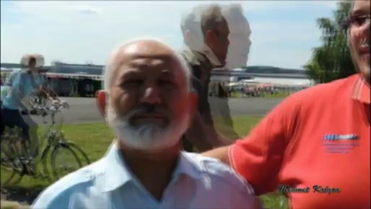 Flukplatz Tempelhof -Ziplayan adam-M-Kalyon Haziran 2013