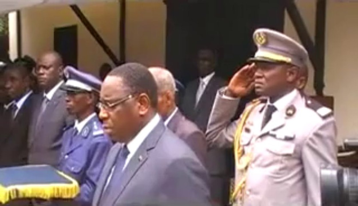 Cérémonie de levée du corps de l'adjudant Boubou Sy: l'oraison funèbre du président Sall à son "garde rapproché"