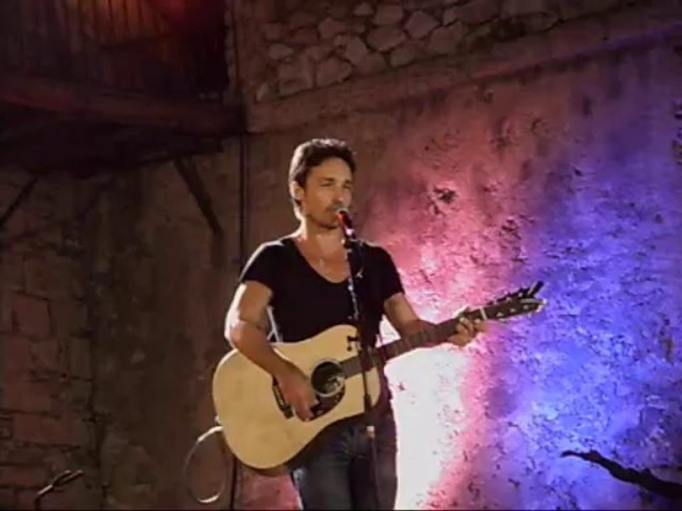 Un Peu Plus Un Peu Moins