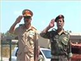 المؤتمر الوطني بليبيا يمنح الثقة للثني وزيرا للدفاع