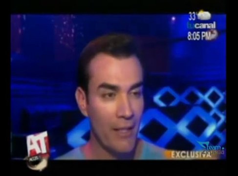 David Zepeda @davidzepeda1 habla sobre las escenas candentes con Mayrín Villanueva