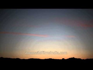 Time lapse : Sun getting ready to start a day