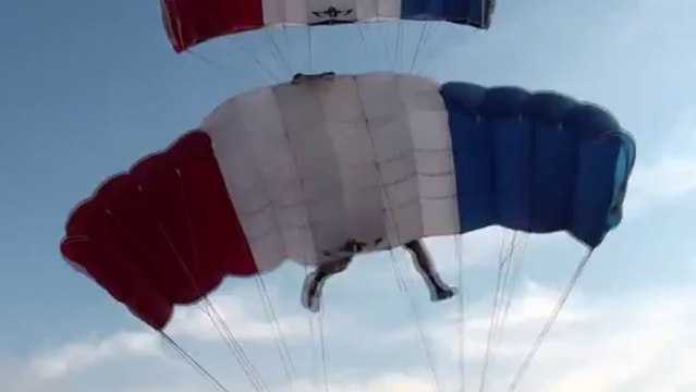 PARACHUTISME - CHAMPIONNATS DU MONDE DUBAI 2012 : VOILE CONTACT à 2 FRANCE A - saut 6