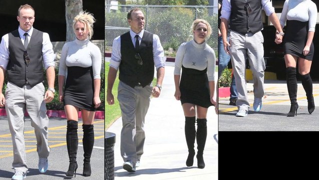 Britney Spears Wears Too Short Dress To Church - Britney Spears Wardrobe Malfunction At Church