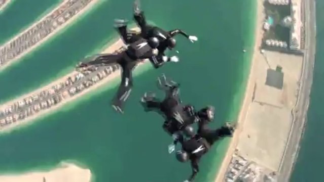 PARACHUTISME - CHAMPIONNATS DU MONDE DUBAI 2012 : VR4 HOMME - Saut 5