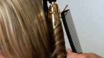 Teen Vogue Beauty How-Tos - How to Create the Perfect Beachy Waves