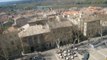 Une minute devant le palais des Papes au temps de l'éléphant de Miquel Barcelo(2010/11)