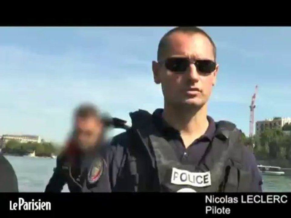 Brigade fluviale de Paris : sauvetage et remorquage