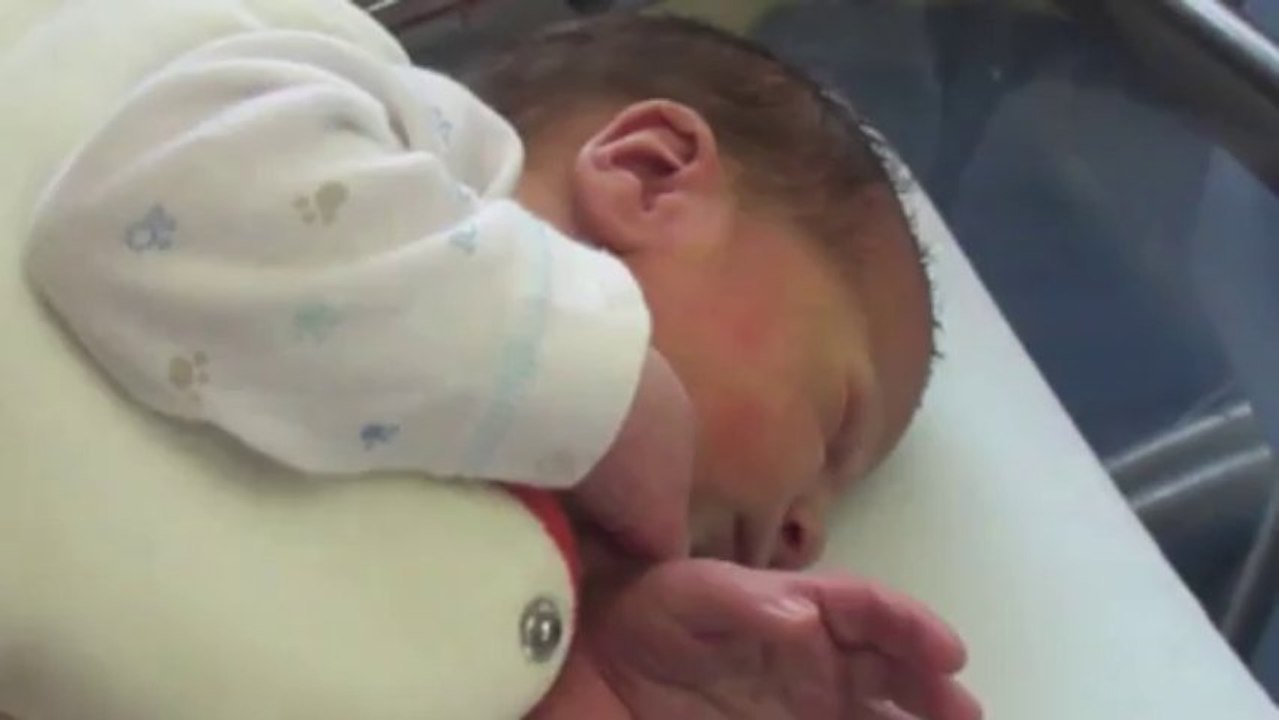 Amaël etirement.m4v