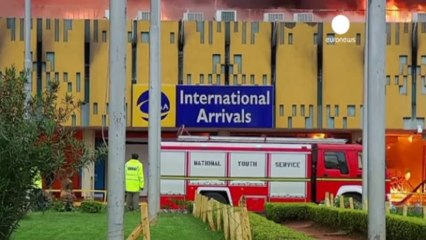 Kenya: bloccato per un incendio l'aeroporto di Nairobi